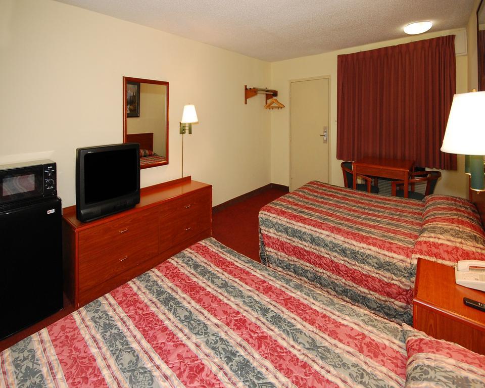 Econo Lodge Goldsboro Hwy 70 Exterior foto