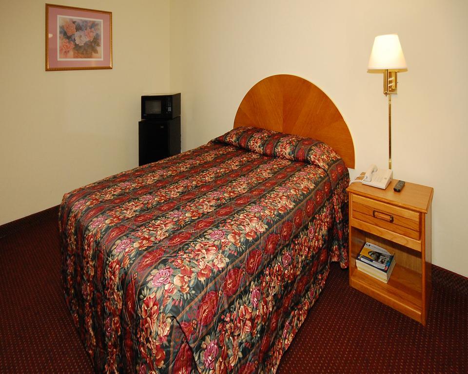 Econo Lodge Goldsboro Hwy 70 Exterior foto