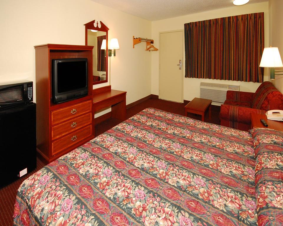 Econo Lodge Goldsboro Hwy 70 Exterior foto